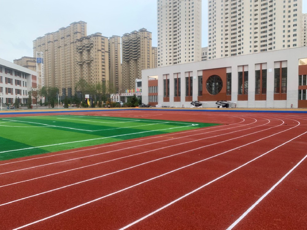 塑膠跑道材料批發生產廠家哪個好